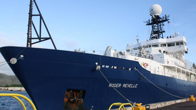 The R/V Revelle in port in Guam. The R/V Revelle in port in Guam.