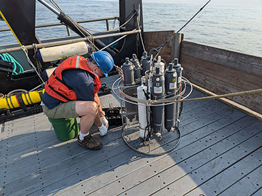 Sampling Water From a Niskin